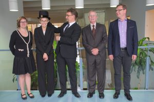 Prof. Emeritus Daneel Ferreira (2nd right, from University of Mississippi, USA) was the opponent to MSc Marica Engström (2nd left), prof. Juha-Pekka Salminen was the custos and Dr. Maarit Karonen and Dr. Petri Tähtinen the other supervisors. 